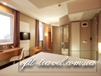 Ibis Kyiv Railway Station Hotel 3*